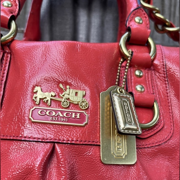 Ltd Ed Large Coach Sabrina Satchel in Coral - Picture 7 of 16